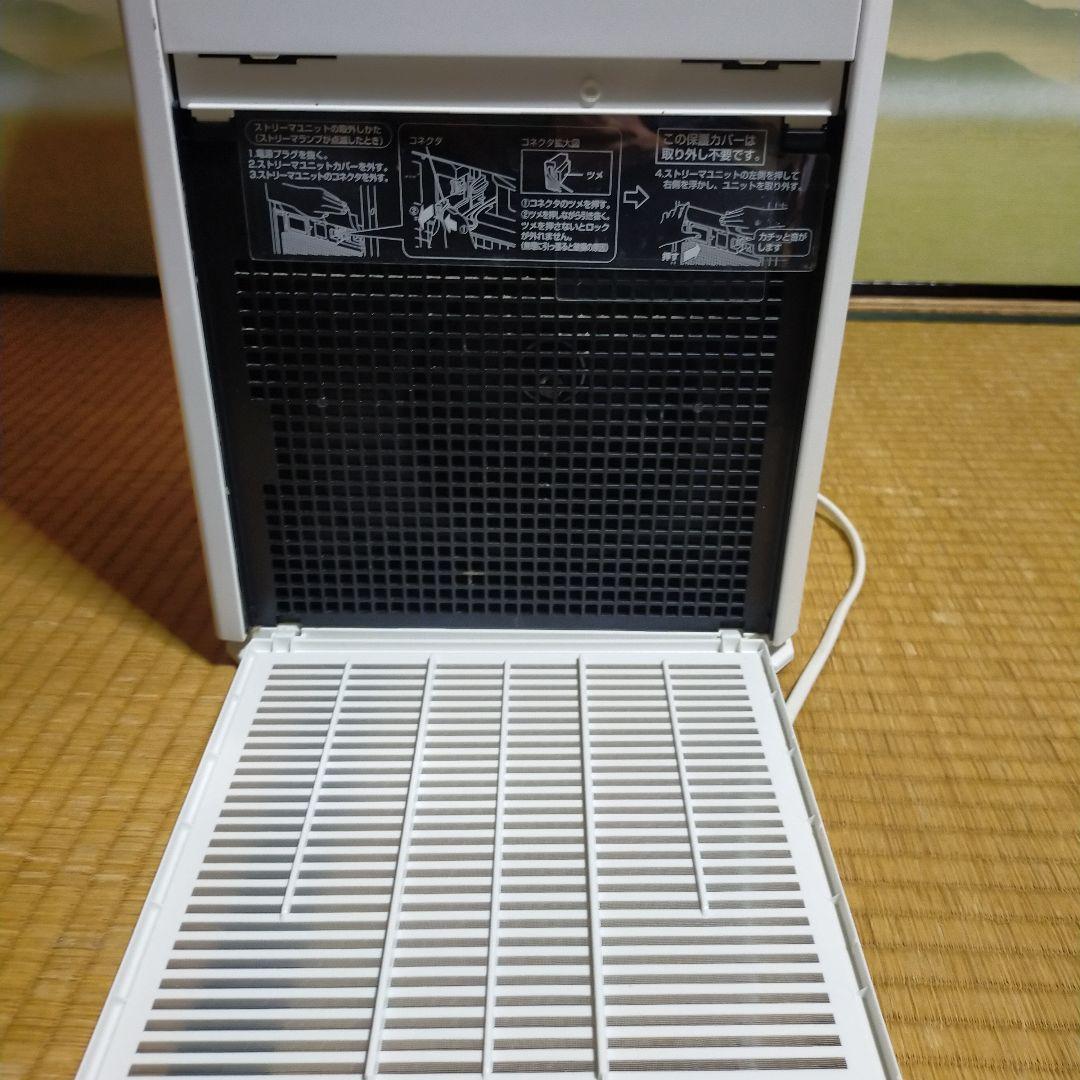 ダイキン　加湿ストリーマ空気清浄機　MCK40X-W　21年製