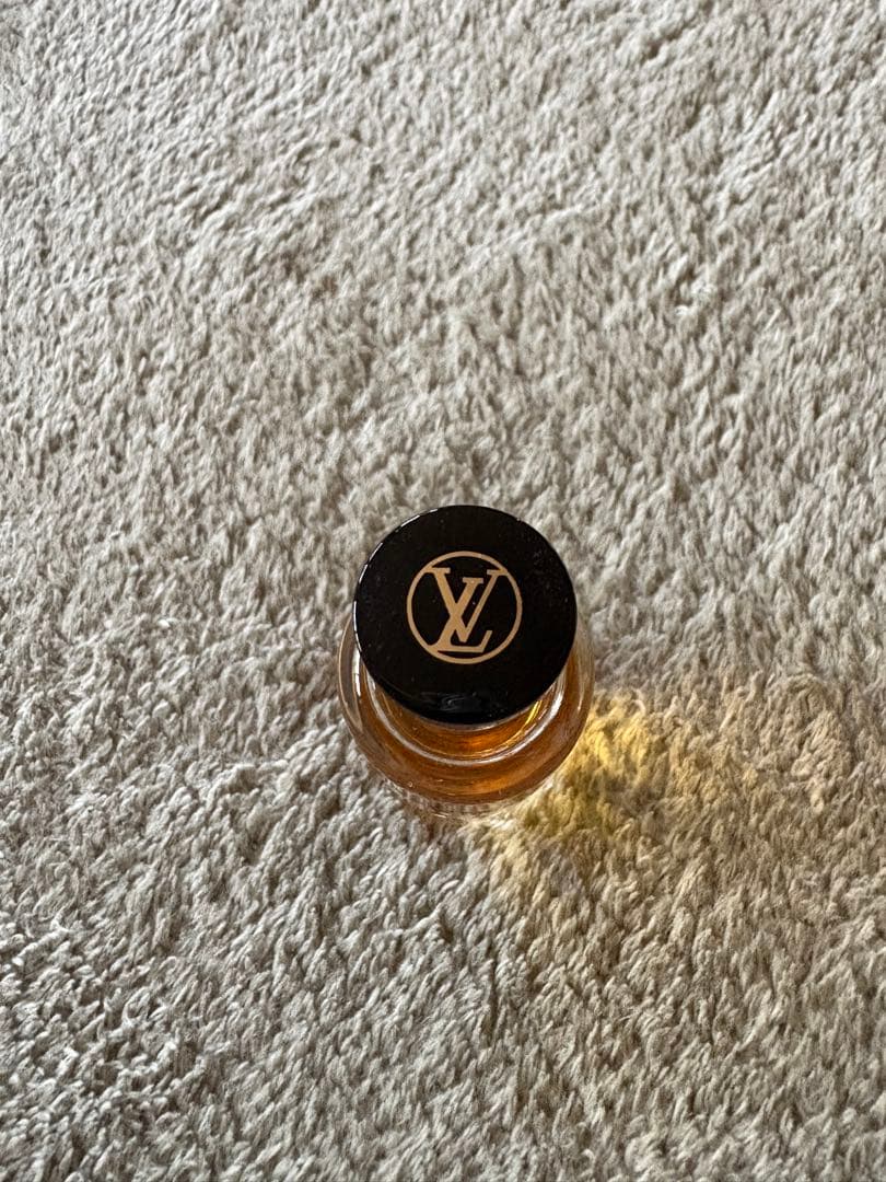 ルイ ヴィトン コントロモア 10ml 香水　国内正規品