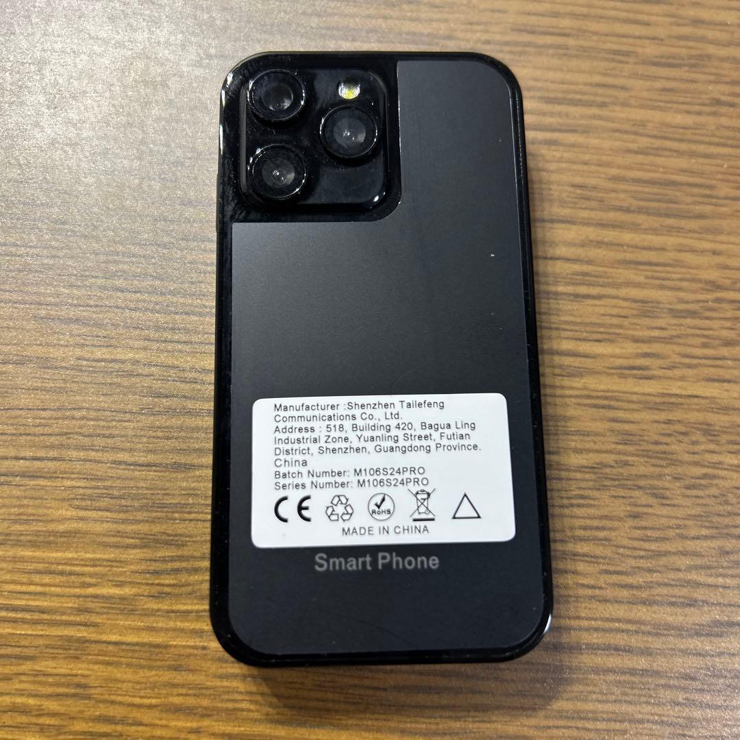 ミニスマートフォン トリプルカメラ付き本体