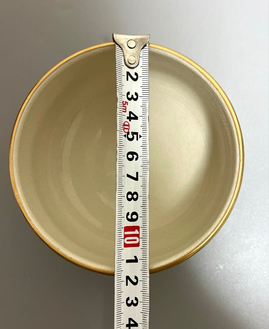 九谷焼　　花詰　金彩　抹茶碗(木箱付)
