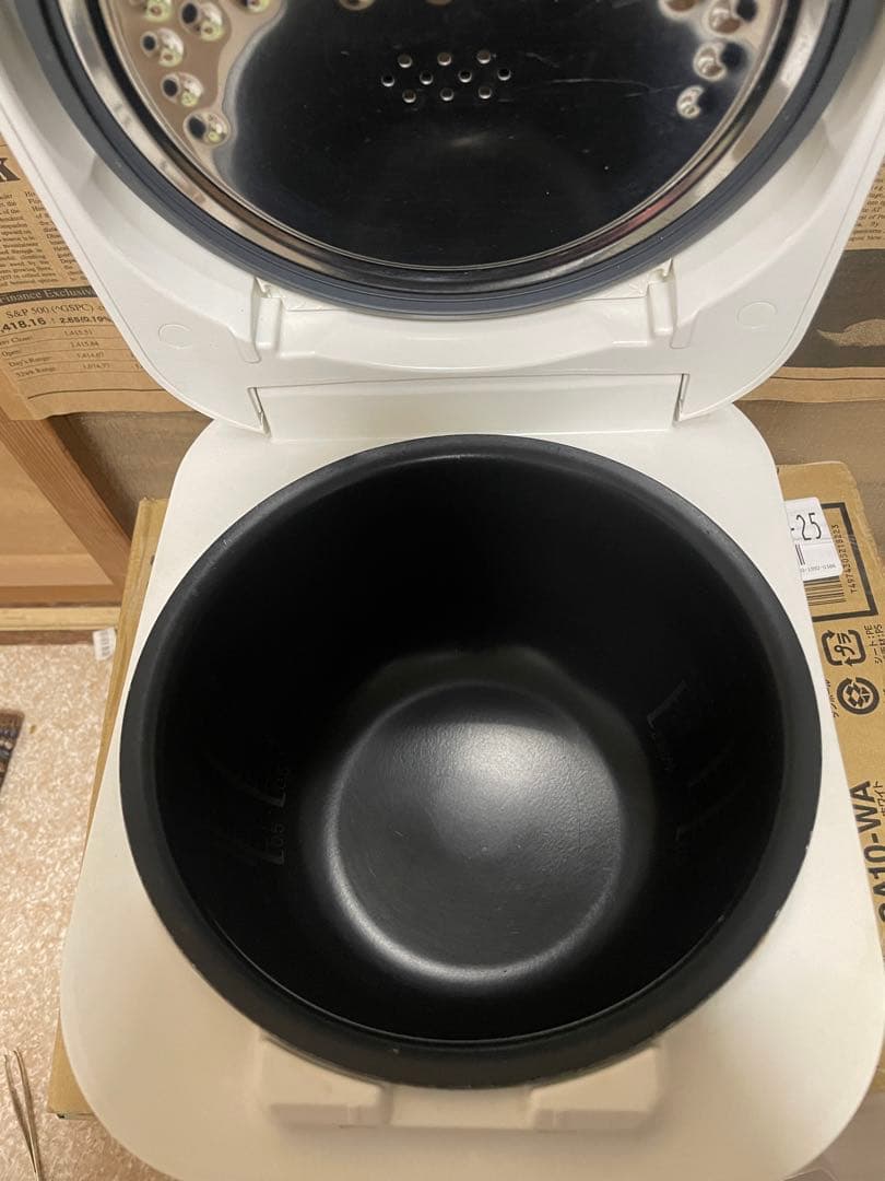 象印 IH炊飯ジャー NW-SA10 WH 2021年