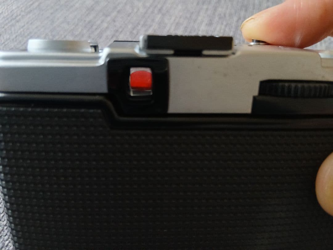 【美品・動作確認済】OLYMPUS PEN EE-3