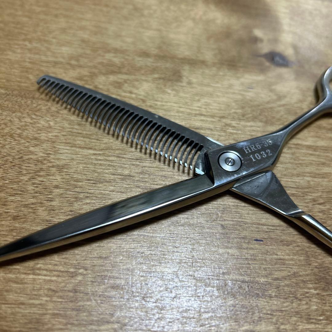 美容師プロ用セニングシザー2本10% 30%(10%はBMセニングシザー)