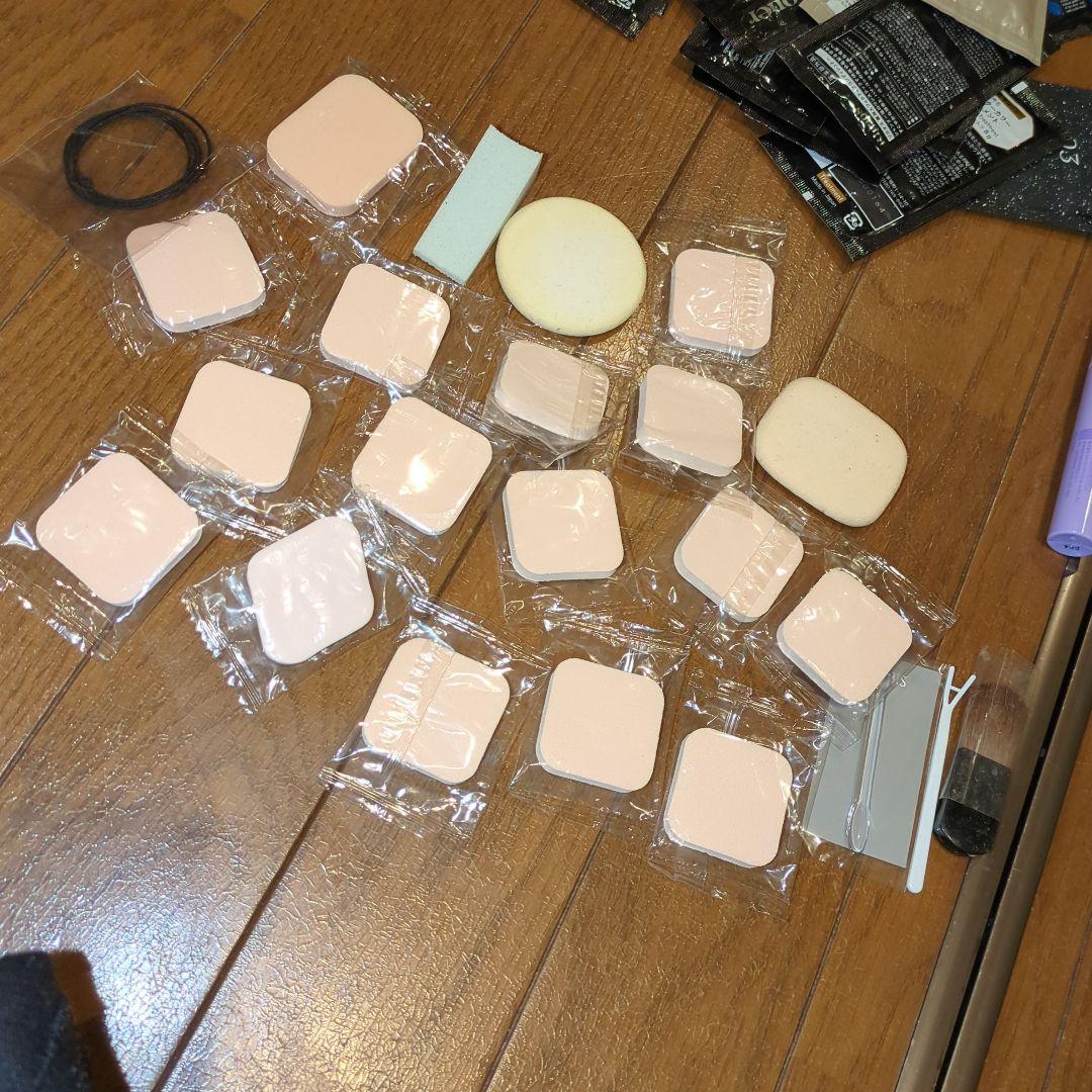デパコスなど 新品未開封多数あり‼️ コスメ 化粧品 リップ アイシャドウ