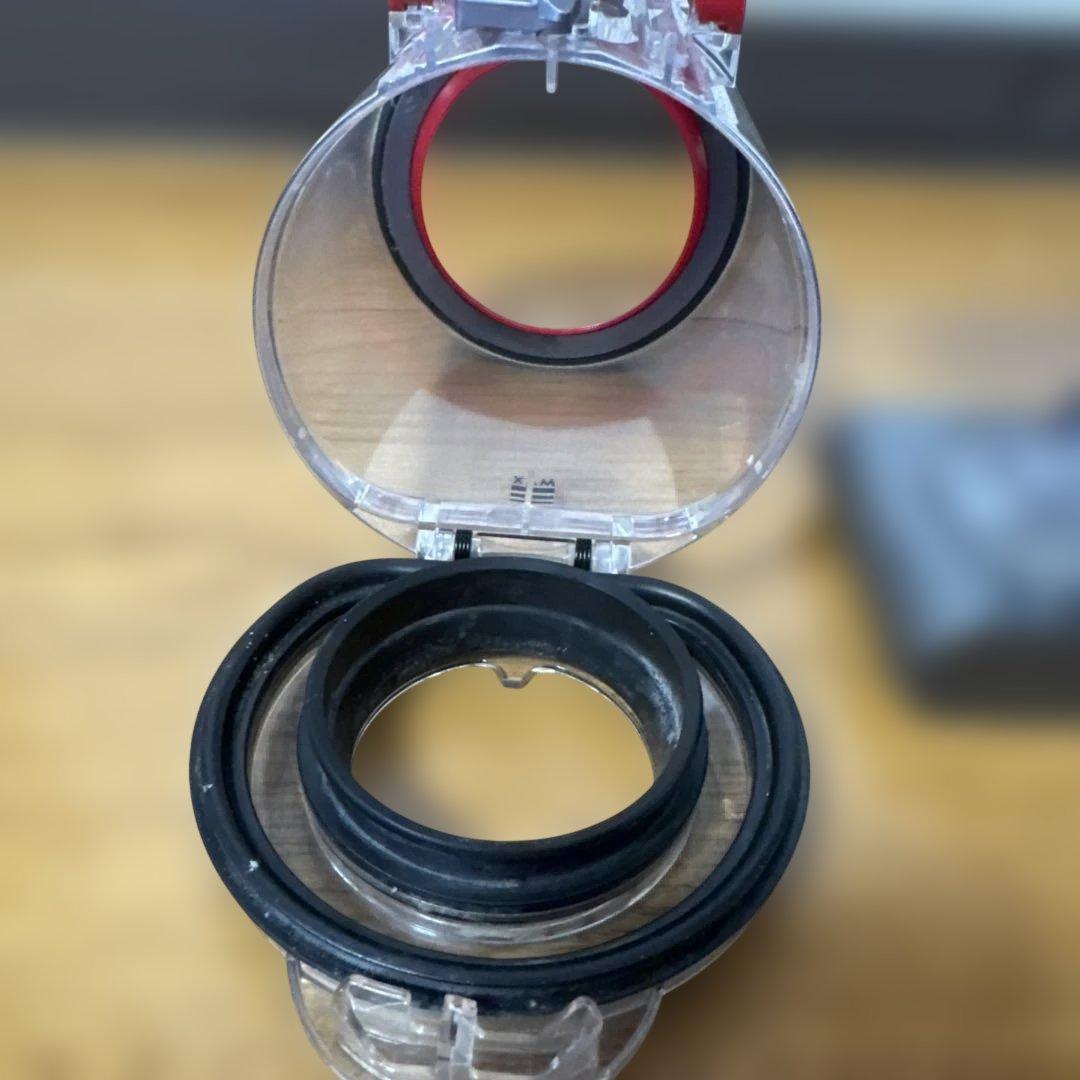 『値下げ不能』Dyson SV18 digital slim掃除機　本体のみ