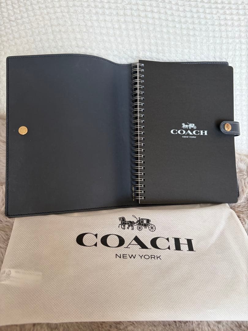 COACH チェリー柄 ノートカバー ノート付き　未使用品