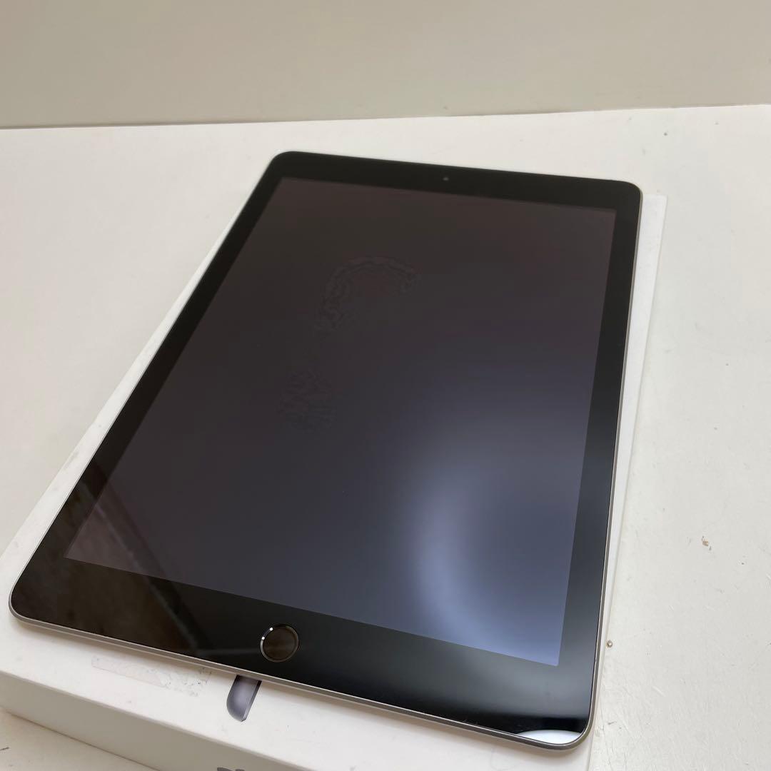 IPad 第5世代 32Gb Wi-fi 80％