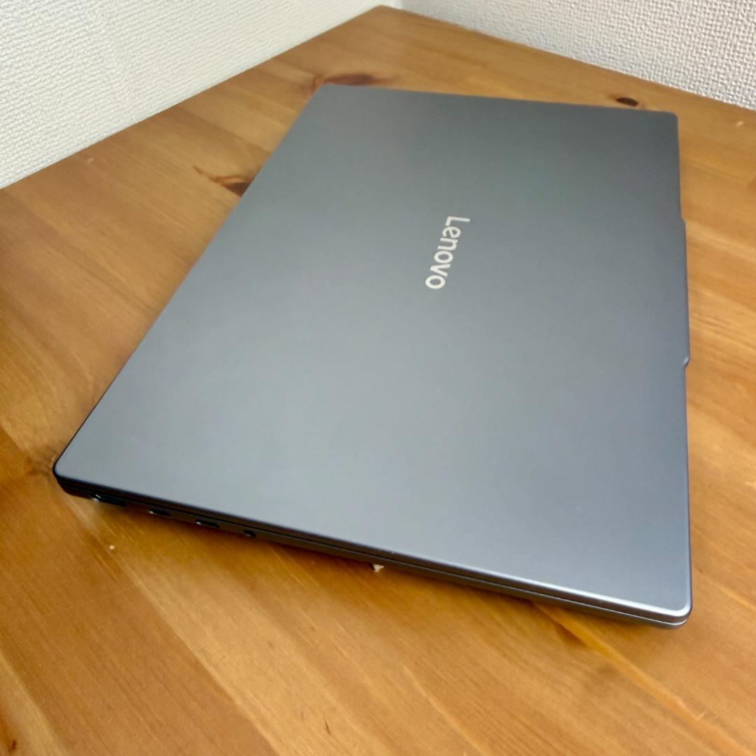 Lenovo IdeaPad Slim 5 Light Gen10 14型
