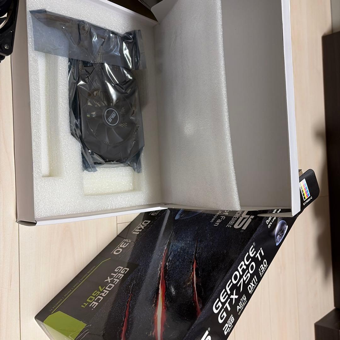 PC Factory　P8P67 +2700k +8GB +GTX750T