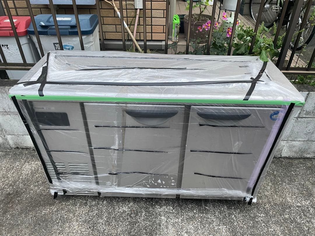 Panasonic SUR-N1241J 業務用冷蔵庫 シルバー