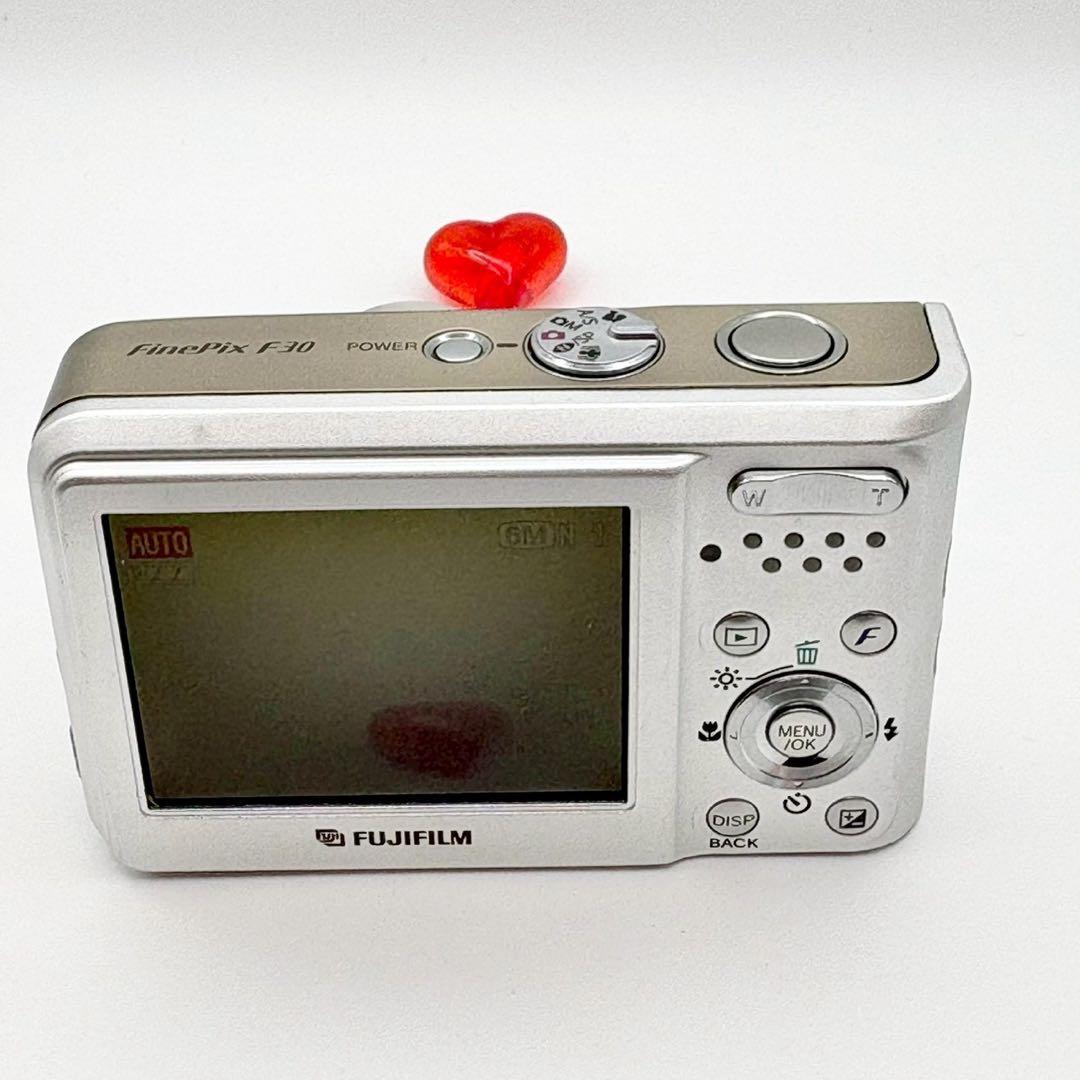 【箱付き】 FUJIFILM FinePix F30 CCD コンデジ 動作品