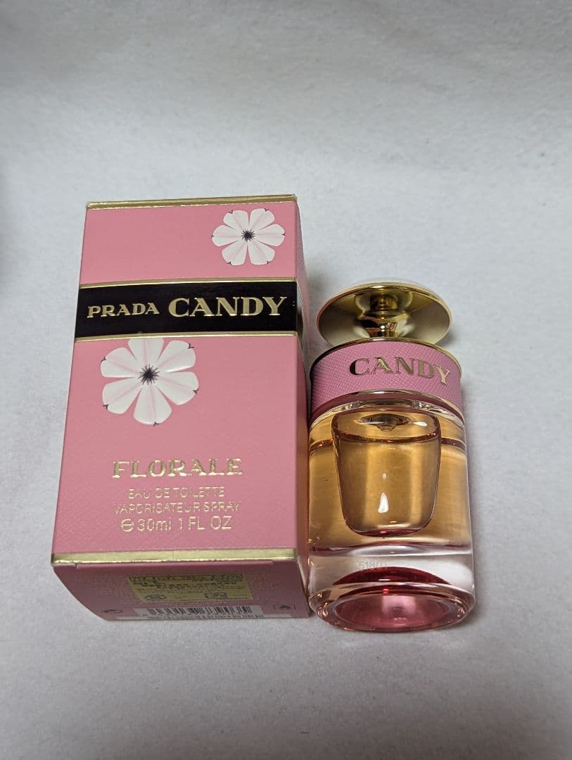 プラダキャンディフロラーレオーデトワレ30ml