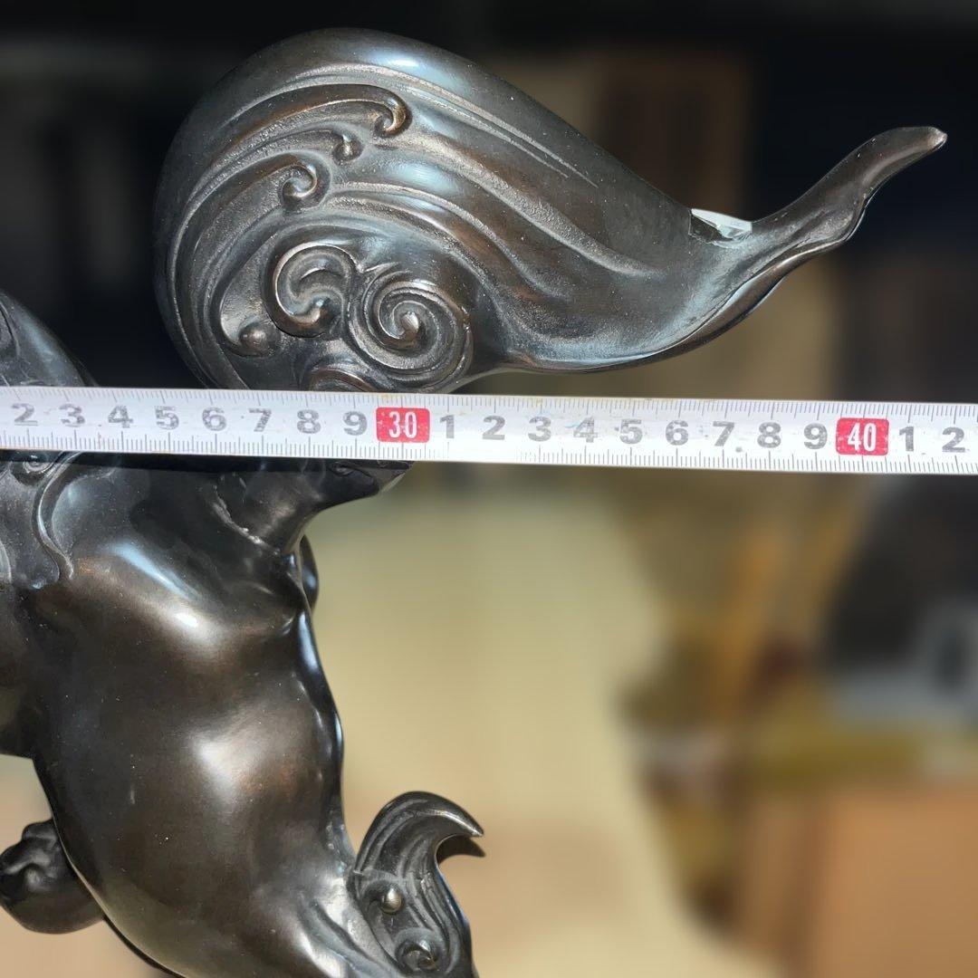 金属製 玉獅子