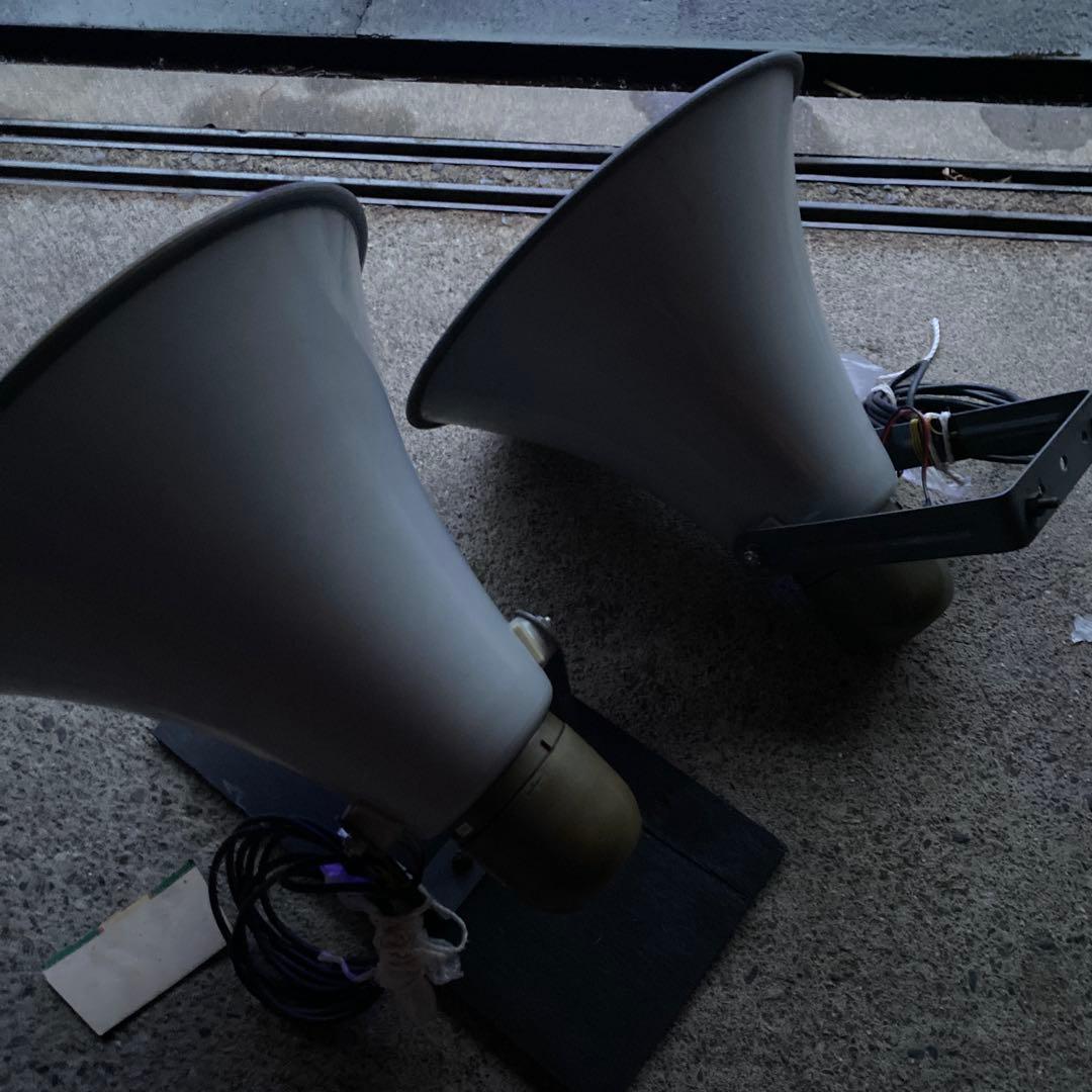 ホーンスピーカー 直径約30cm