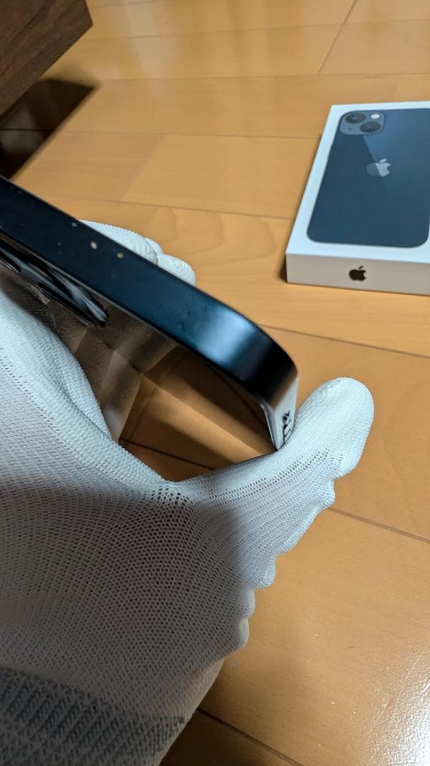 Apple iPhone 13 ブラック 本体　simフリー