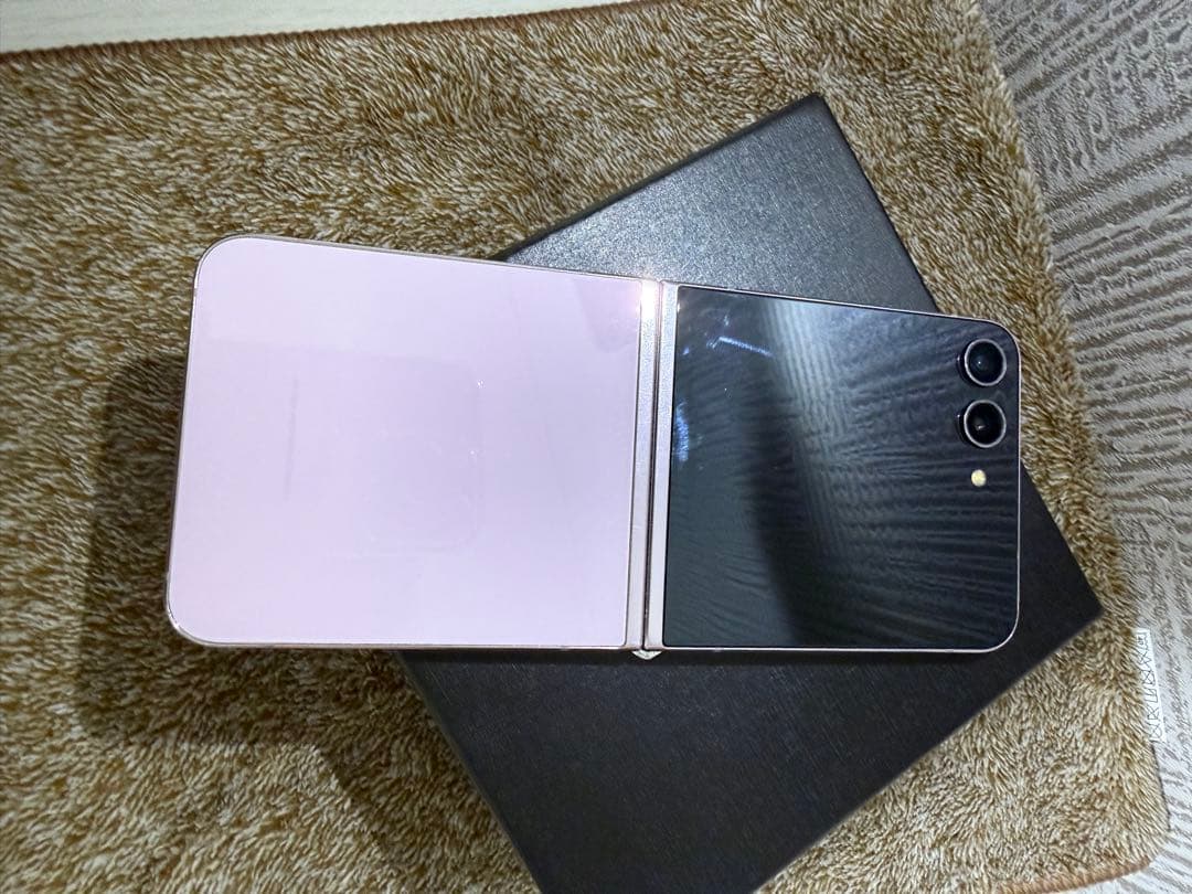 [大容量]Galaxy Z Flip5 512GB ラベンダーSIMフリー