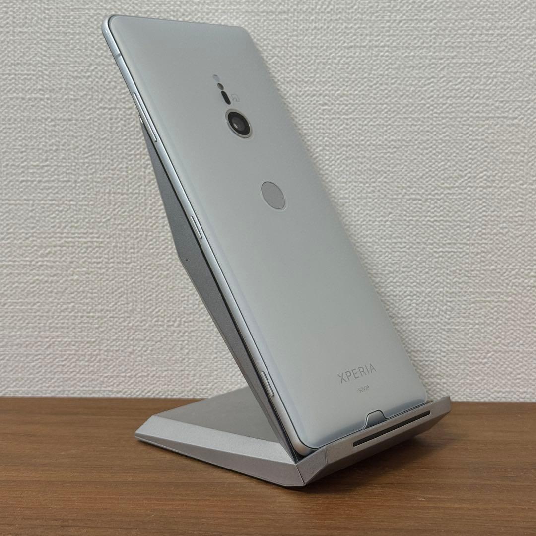 Xperia XZ3 SOV39 ホワイトシルバー SiMロック解除済み