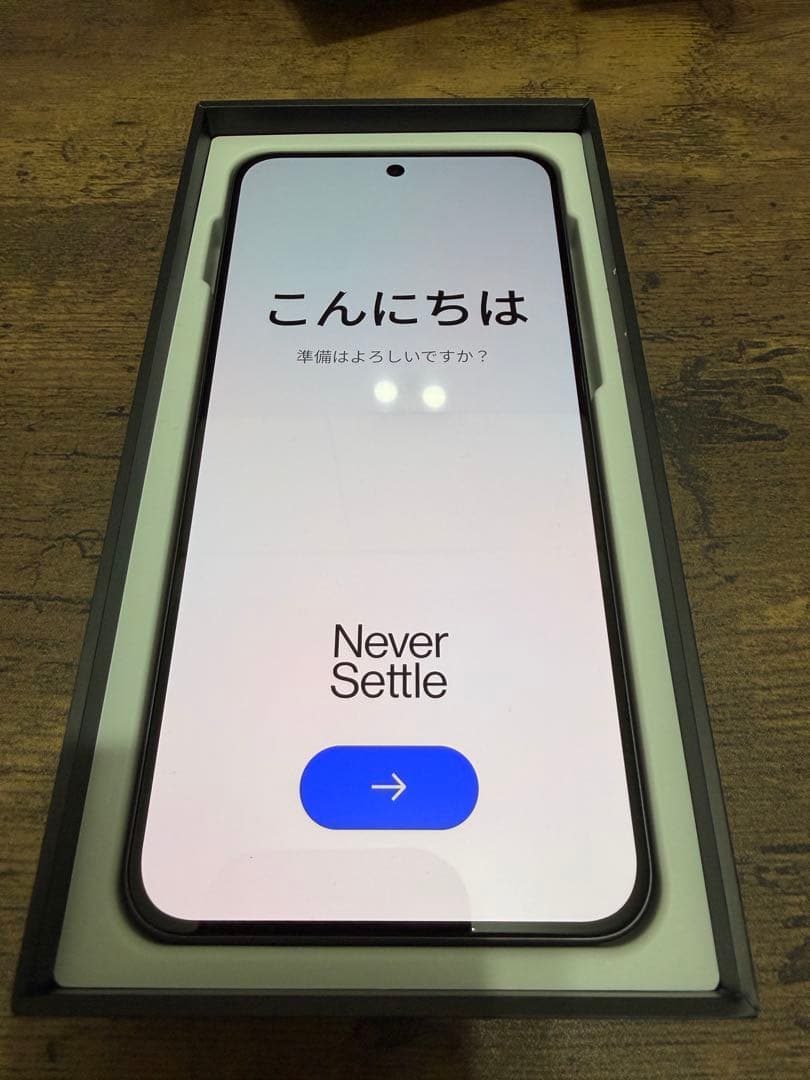 【美品】OnePlus Nord 5 (8GB/256GB) SIMフリー