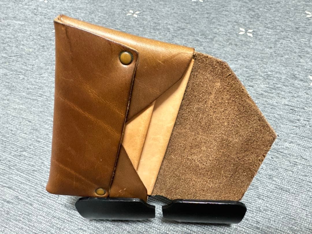 【ラクリエ】カードケース クロムエクセル 横型