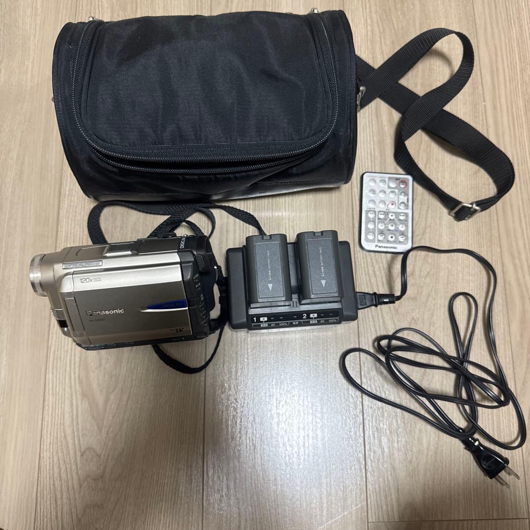 Panasonic ビデオカメラ NV-DS200