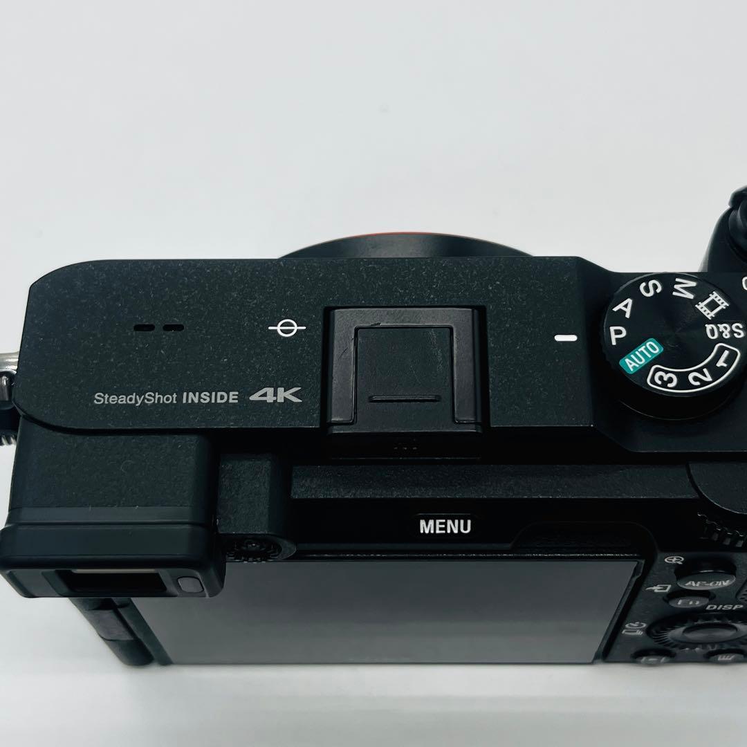 ほぼ新品　SONY フルサイズ ミラーレス一眼カメラ α7C ズームレンズキット