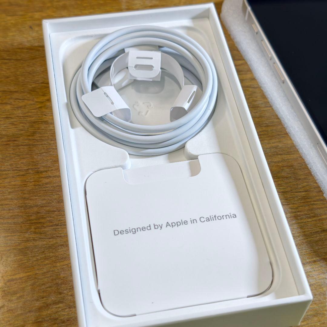 iPhone 13 mini 256GB ホワイト ほぼ新品未使用