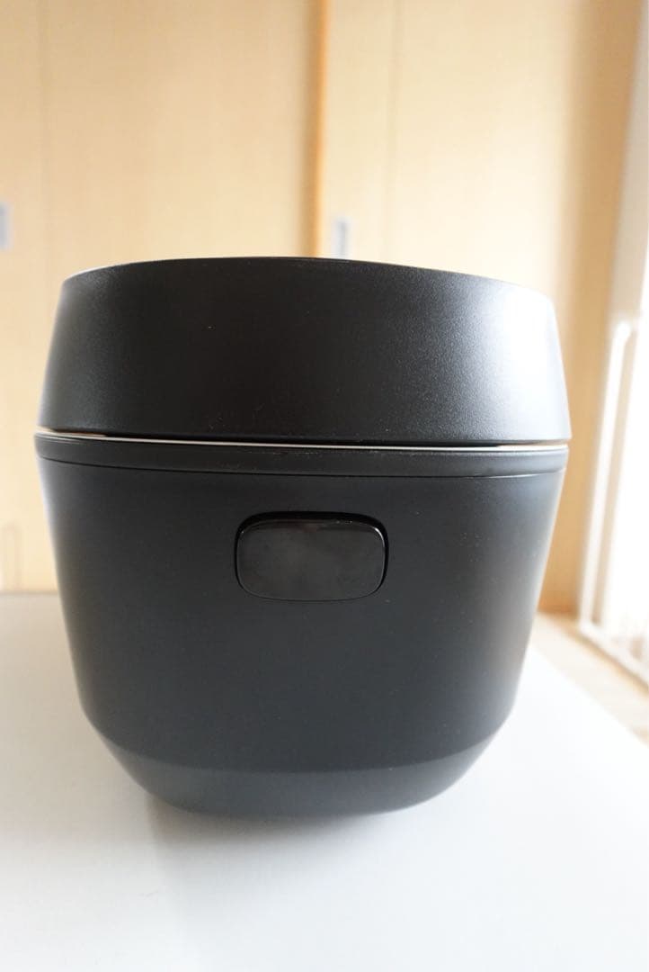 SHARP シャープ　炊飯器 黒 KS-HF05B