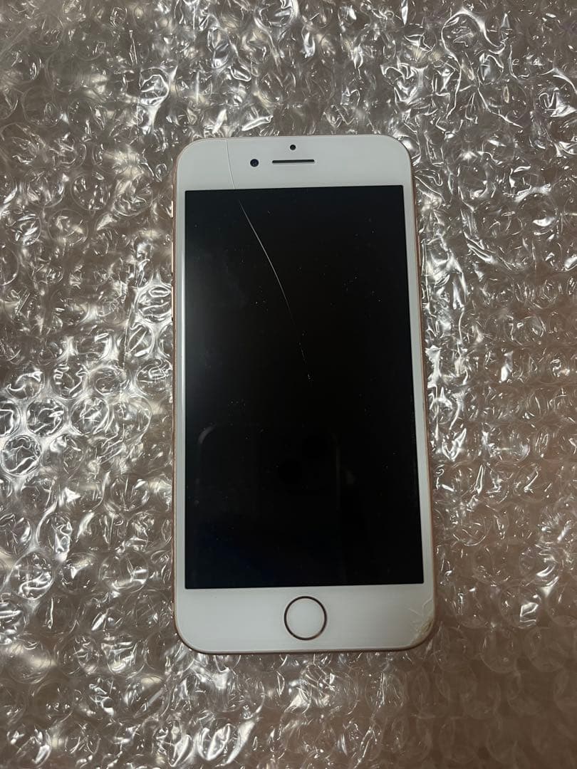 Apple iPhone8 本体