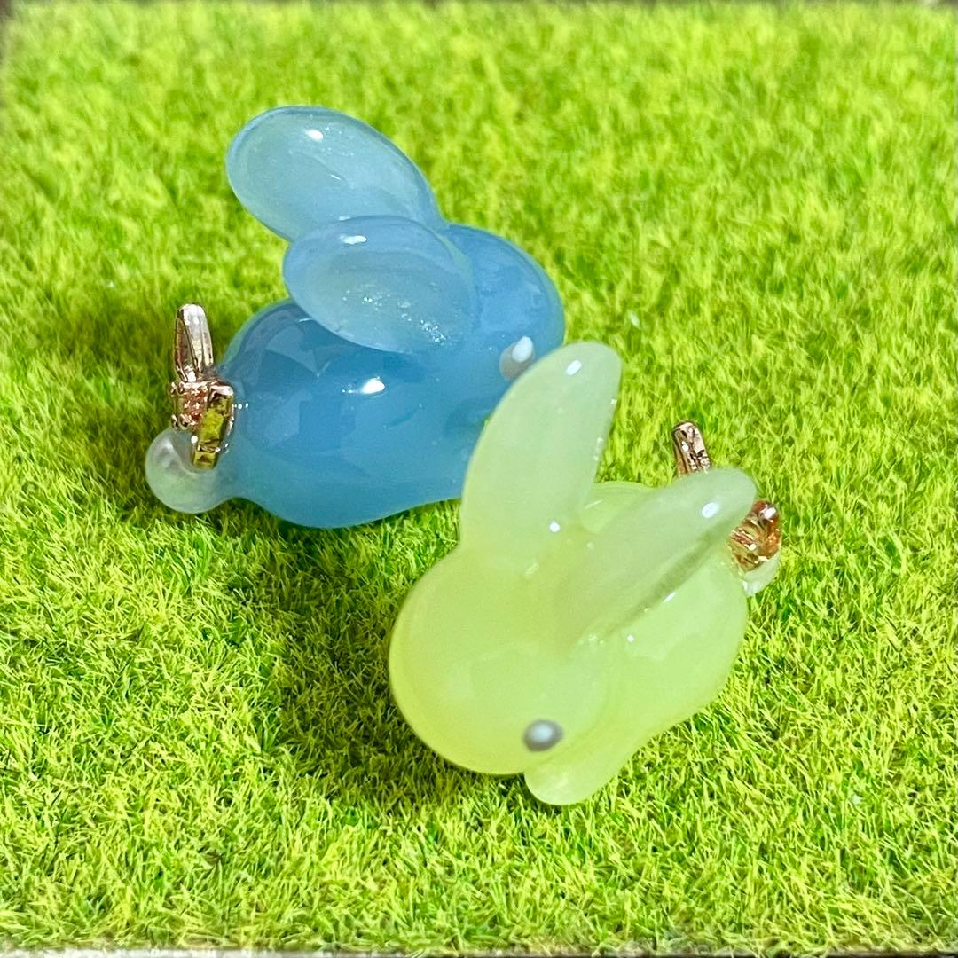 春の月　パールうさぎさん