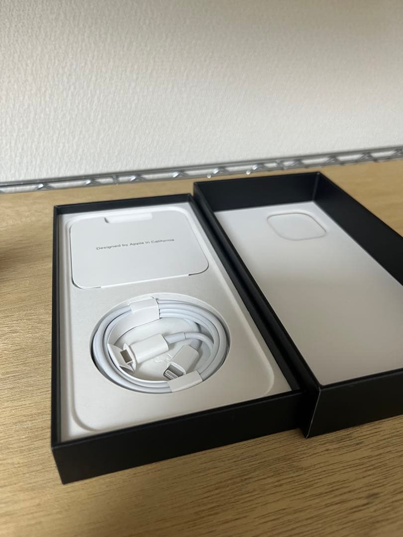 iPhone 12 Pro Max パシフィックブルー　256GB 美品