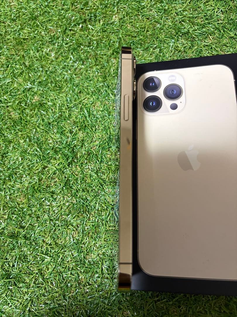 J*N様 Apple iPhone 13 ProMAX ゴールド 512GB