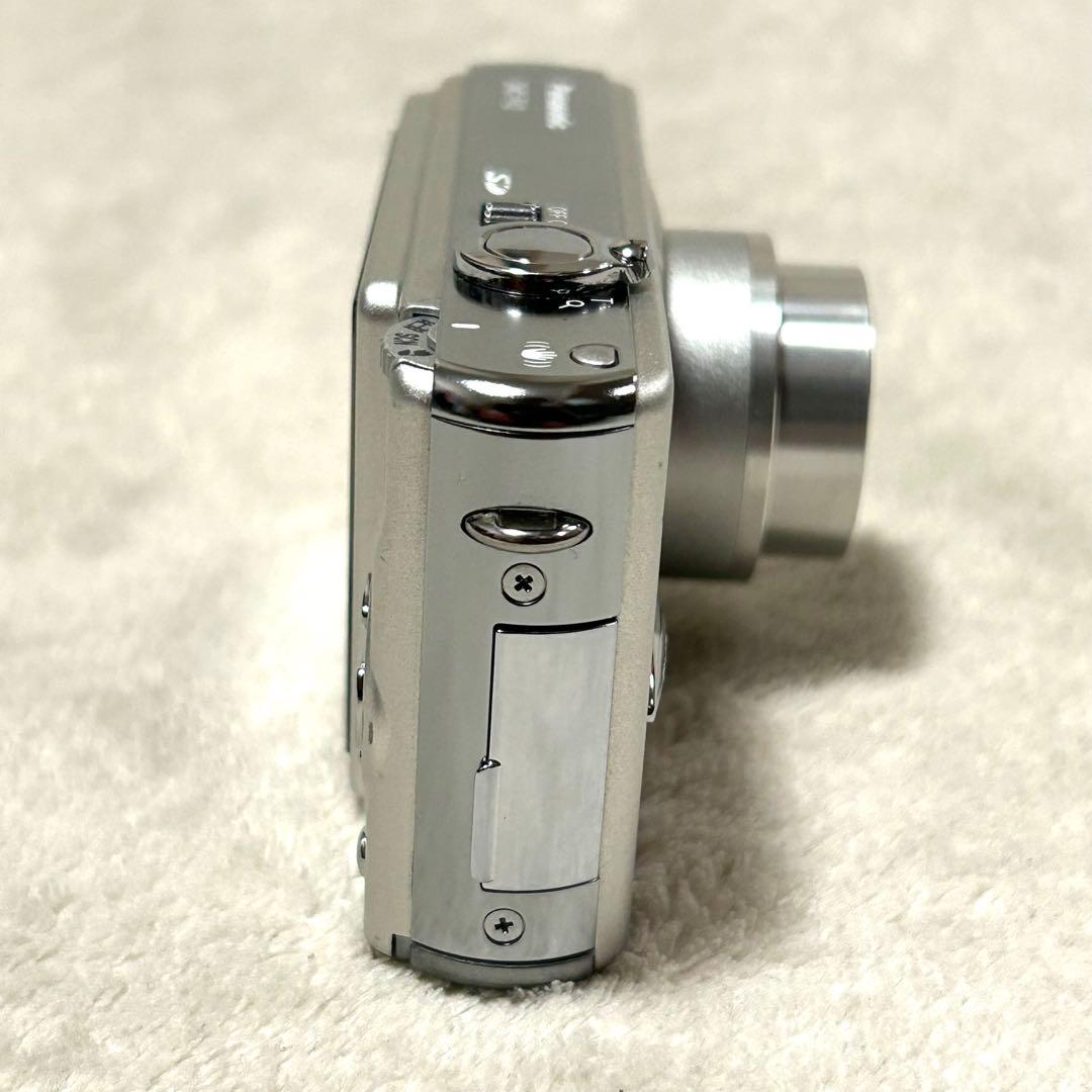 【美品 動作確認済】Panasonic LUMIX DMC-FX2 シルバー