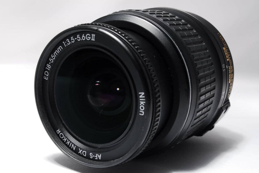 ♥一眼デビュー最適♥Nikon D40♥AF-S標準レンズ♥すぐ撮影OK