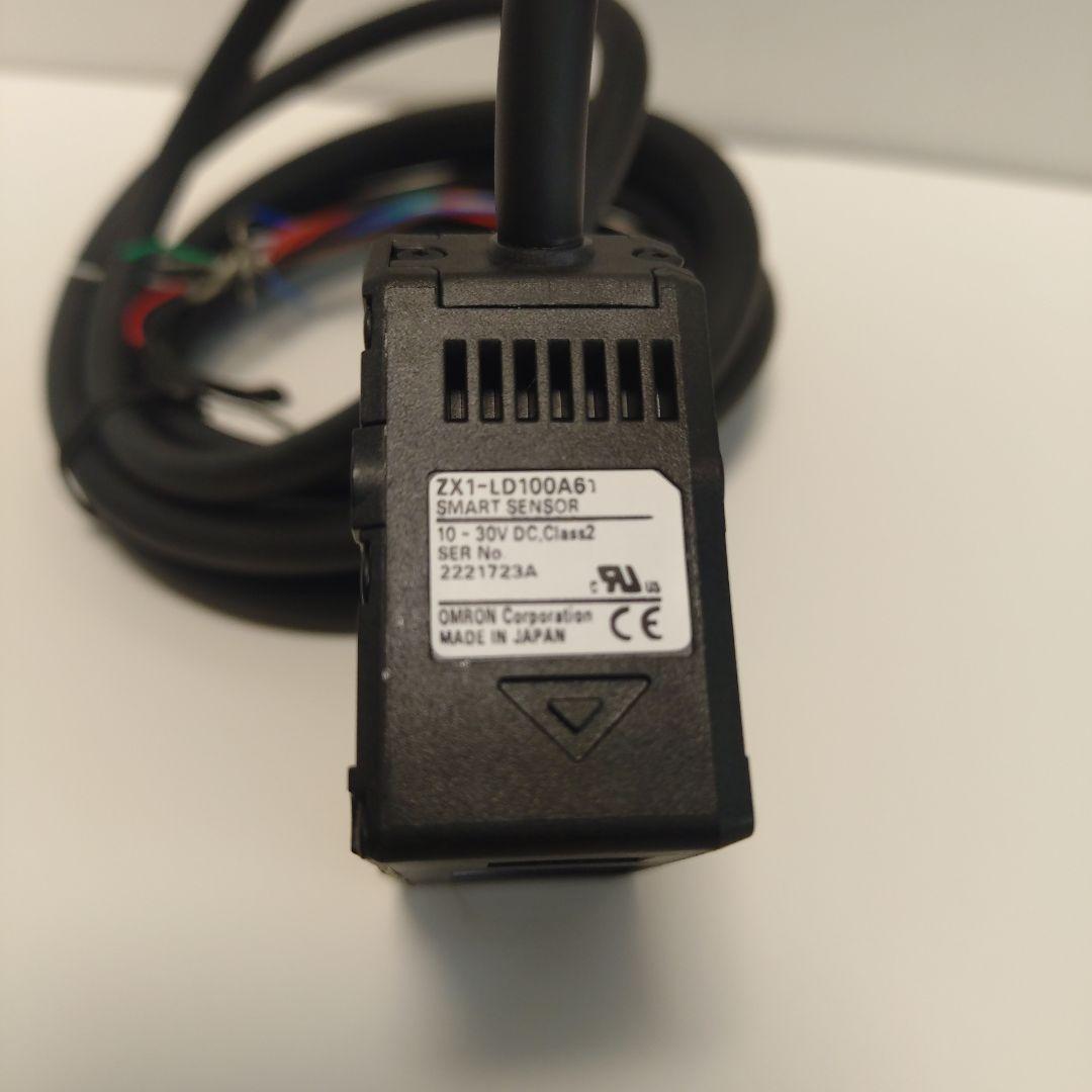 新品オムロン レーザーセンサー ZX1-LD100A61