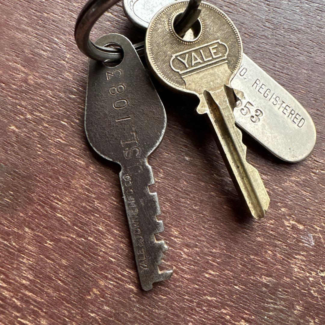 US JUNK KEY-CHAIN ／ANTIQUE ／1920’s