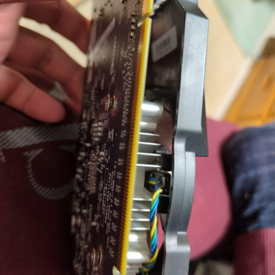 ASUS GTX 1050 Ti 4GB グラフィックボード