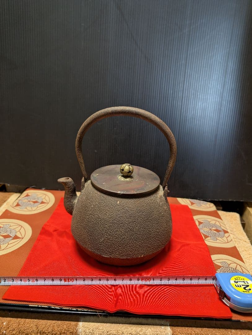龍文堂鉄製急須と台、骨董品初期丸型、貴重品