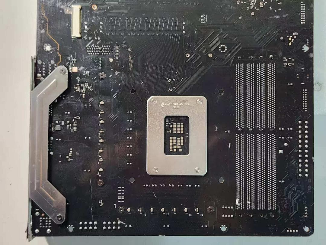030600B ASROCK Z790 PRO RS/D4 マザーボードジャンク
