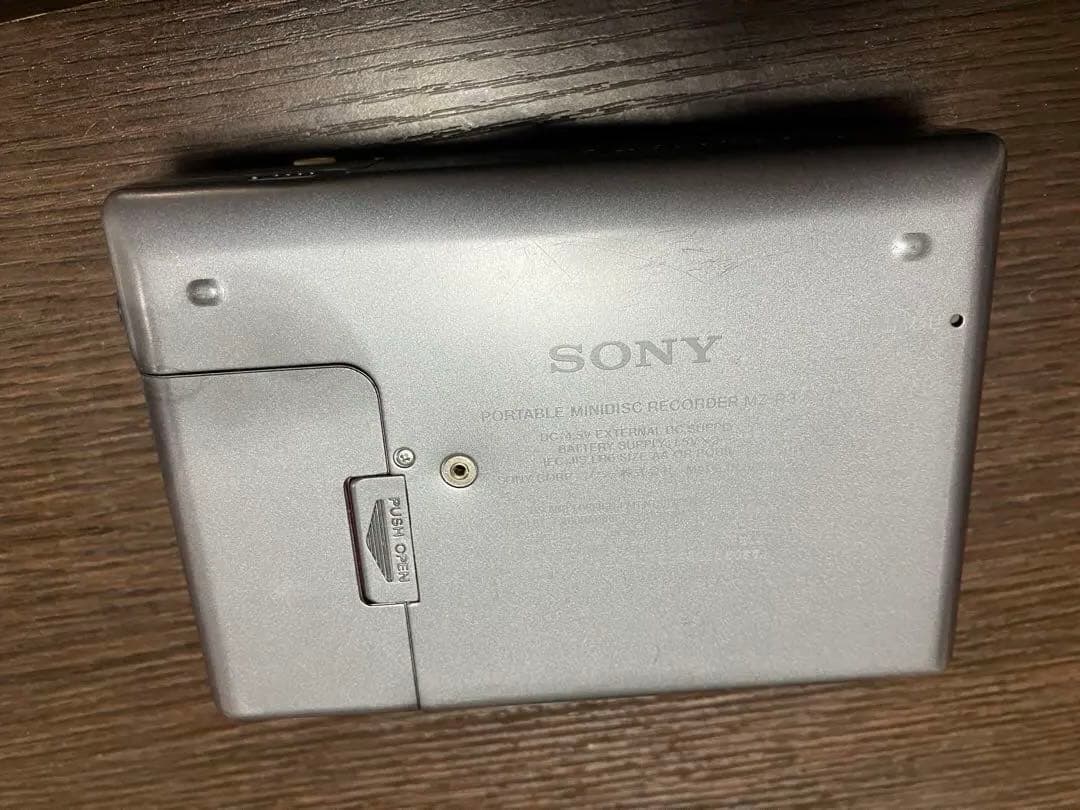 ジャンク品　SONY 　MD ポータブル ミニディスクレコーダー MZ-R30