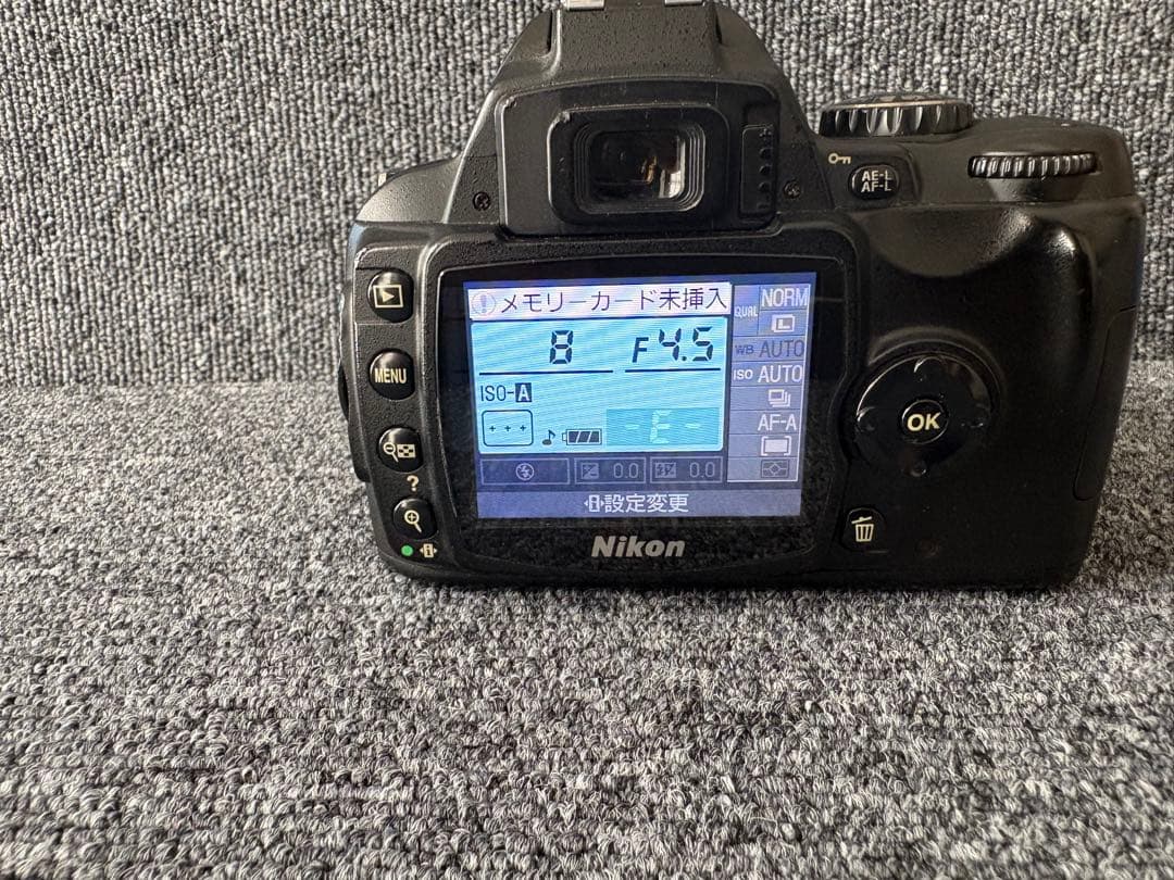 Nikon D40デジタル一眼レフカメラレンズセット