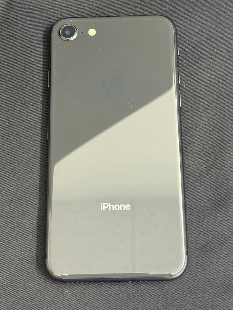 【美品】SIMフリー iPhone 8 64GB スペースグレー