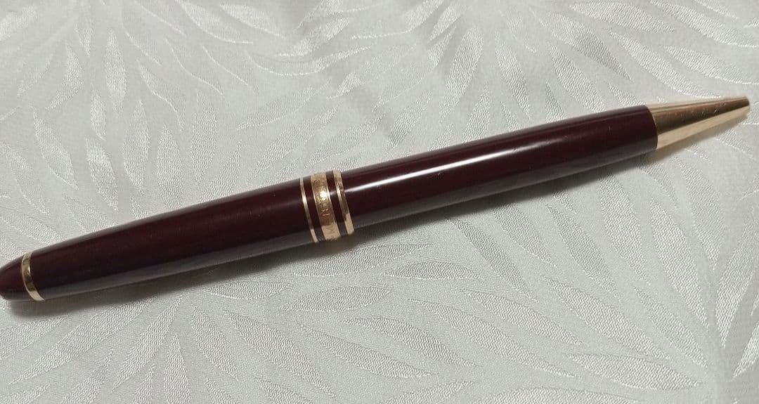 モンブラン マイスターシュテュック ボールペン　ボルドーMONTBLANC 廃盤