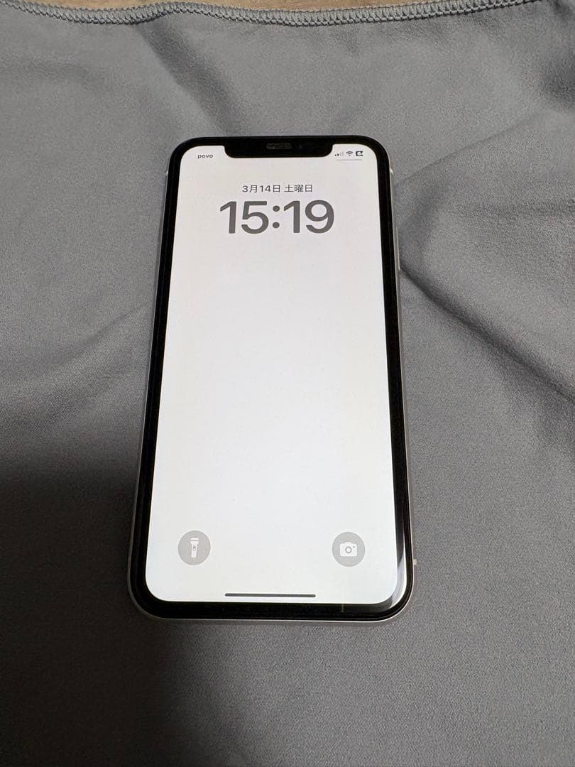Apple iPhone XR ホワイト　128GB
