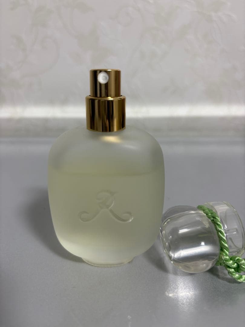 ロジーヌパリ　ゼストドローズ オードパルファン 50ml