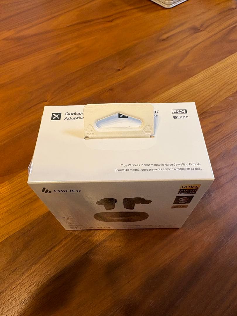 Edifier NeoBudsPlanarワイヤレスイヤホン　新品　未使用