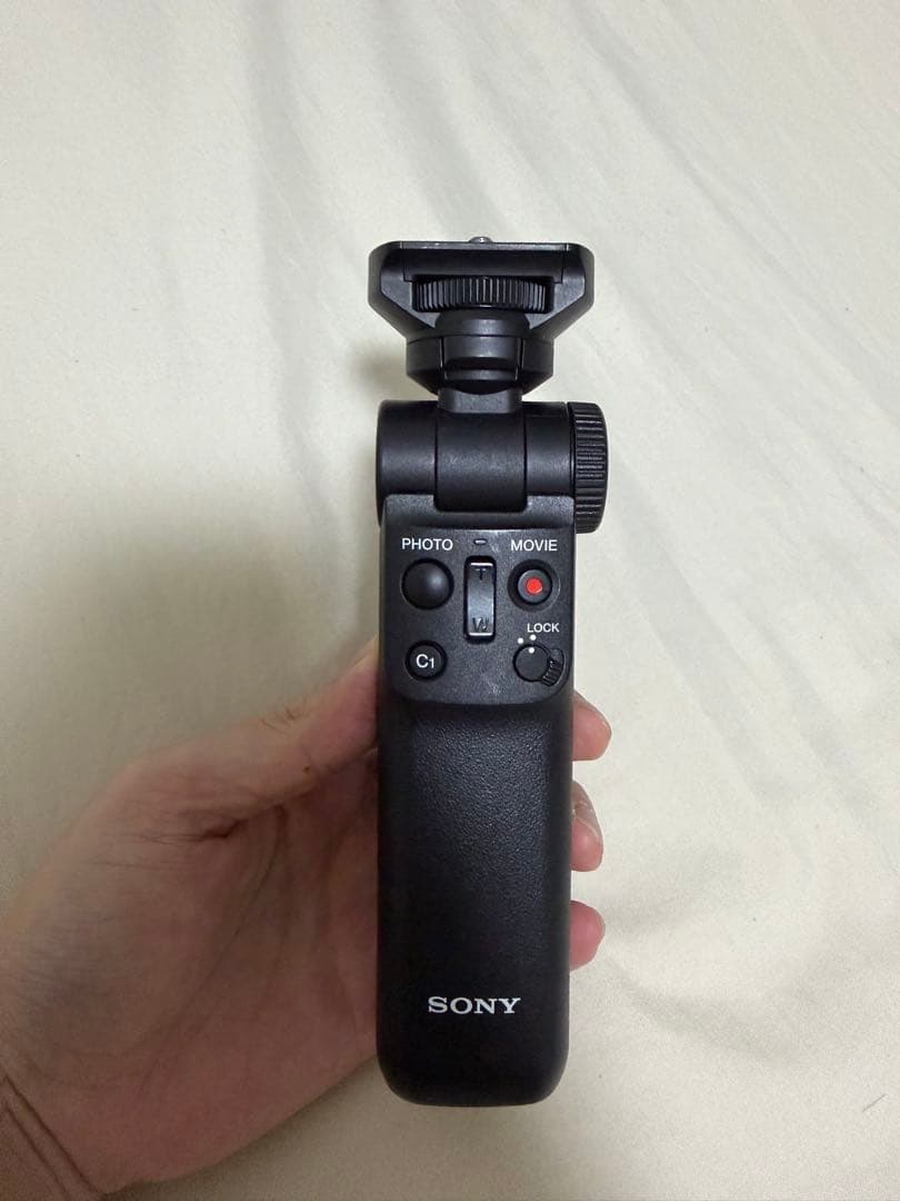 【美品】SONY α6400 + sony 18-135 レンズ