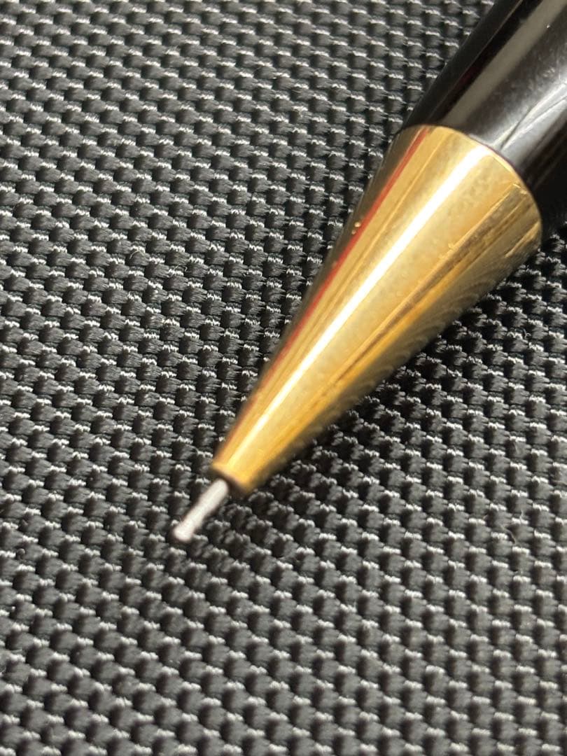 Montblanc ペンシル0.9 マイスターシュティック