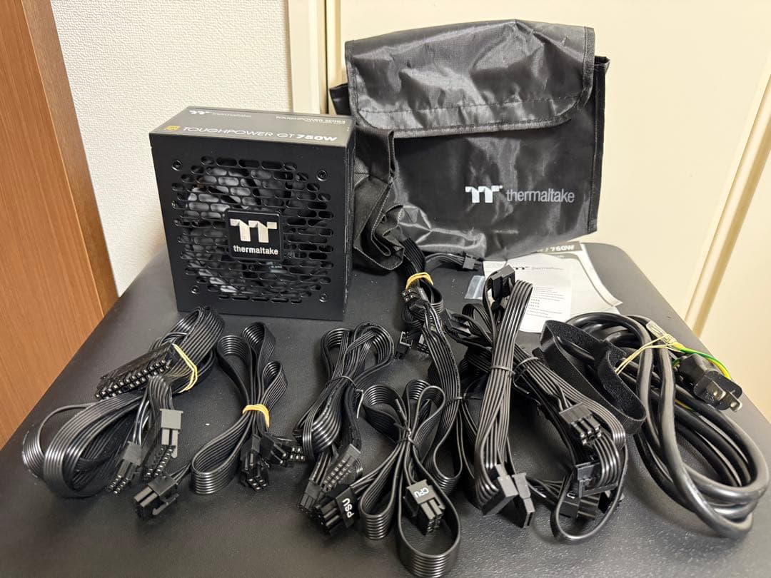 thermaltake TOUGHPOWER GT 750W 電源ユニット