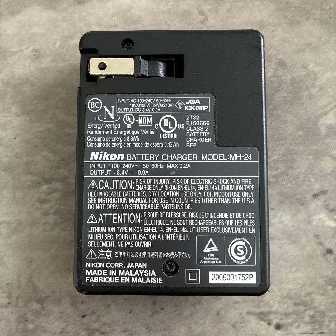 Nikon D3100 デジタル一眼レフ 本体 バッテリー付き