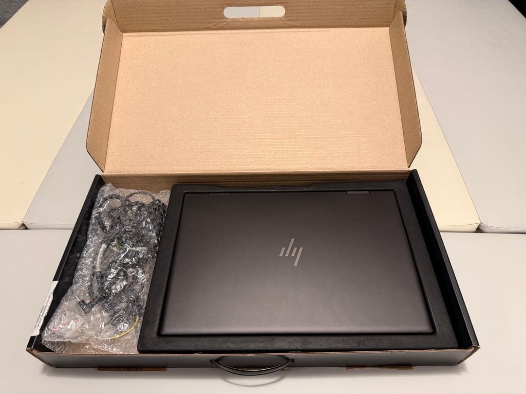 ☆美品☆HP ENVYx360 15-dr1011TU ノートPC